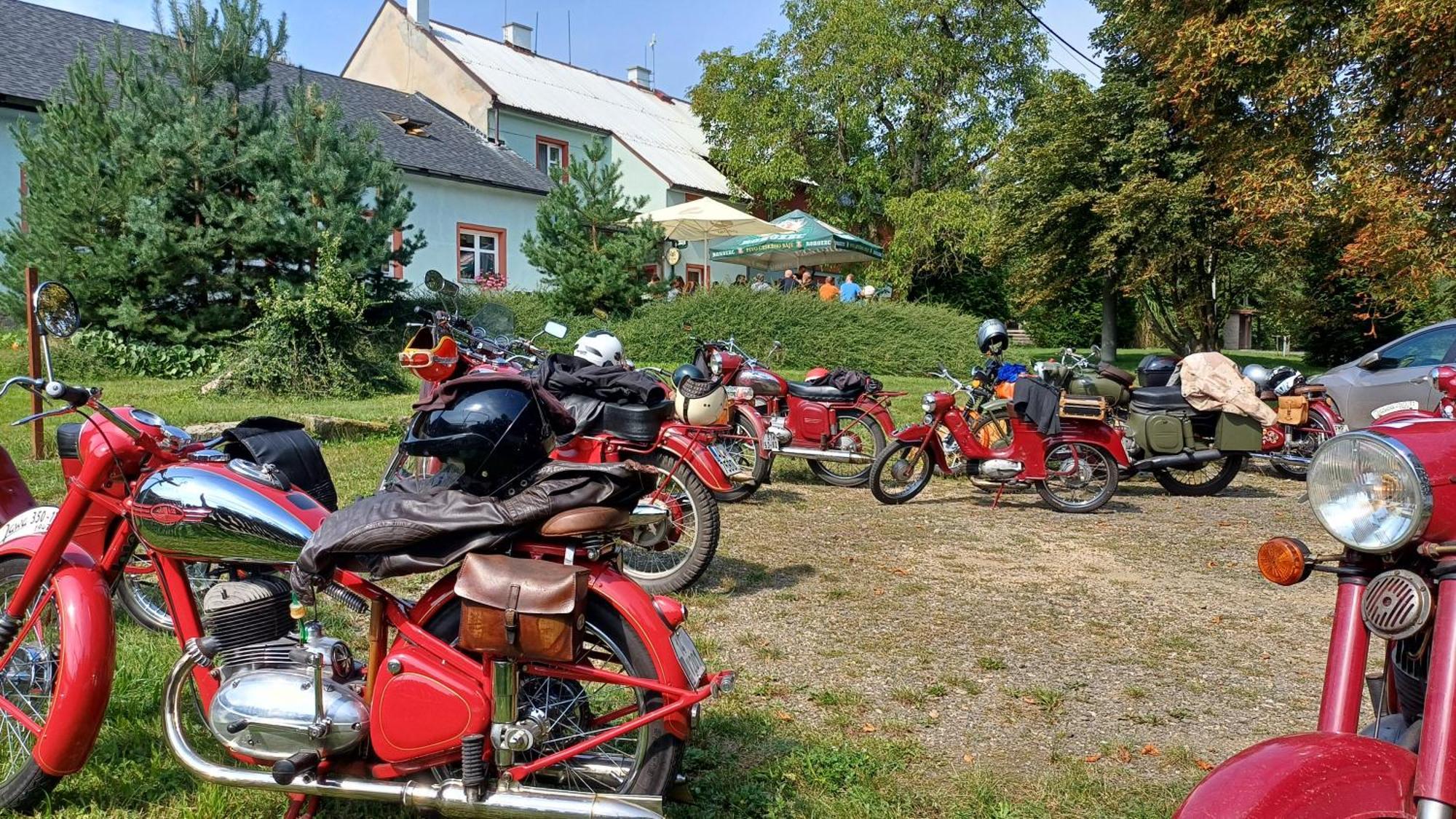 Glamping Challet Slunecno Cesky Raj Dobšín Exteriör bild